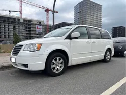 Weiß Gebraucht 2008 Chrysler Grand Voyager Touring Van / Kleinbus | 3.999 € (Etwas zu teuer)