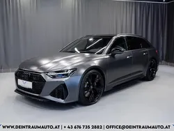 Grau Gebraucht 2021 Audi RS6 Design Kombi | 129.900 €