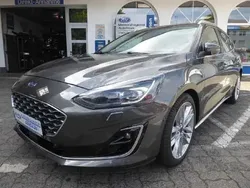 Grau (magneticgrau (metallic)) (metallic) Gebraucht 2019 Ford Focus Vignale Kombi | 17.890 € (Fairer Preis)