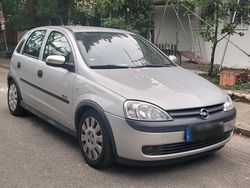 Silber Gebraucht 2001 Opel Corsa Elegance Limousine | 1.800 € (Fairer Preis)