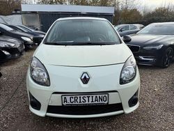 Gelb Gebraucht 2011 Renault Twingo Authentique Kleinwagen | 1.999 € (Guter Preis)