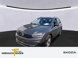 Grau Gebraucht 2020 VW Tiguan Life SUV | 26.450 € (Superpreis)