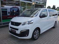 Platiniumgrau Gebraucht 2017 Peugeot Traveller Allure Van / Kleinbus | 38.800 €