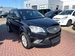 Schwarz Gebraucht 2014 Ssangyong Korando Crystal SUV | 8.900 €