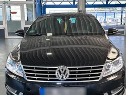 Schwarz Gebraucht 2014 VW Passat R-line Limousine | 10.000 €
