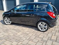 Grau Gebraucht 2012 Opel Corsa Edition Kleinwagen | 5.500 € (Guter Preis)