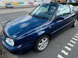 Blau Gebraucht 1999 VW Golf Cabriolet Highline Cabrio | 3.900 € (Fairer Preis)