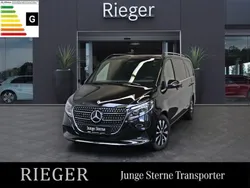 Black metallic Gebraucht 2024 Mercedes V300 Avantgarde Van / Kleinbus | 75.599 € (Etwas zu teuer)