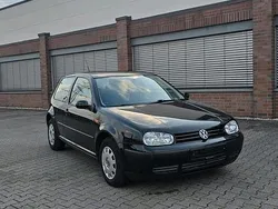 Schwarz Gebraucht 1998 VW Golf IV Limousine | 2.200 € (Etwas zu teuer)