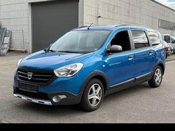 Blau Gebraucht 2015 Dacia Lodgy Stepway Van / Kleinbus | 7.299 € (Fairer Preis)