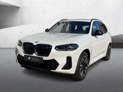 Mineralweiss metallic Gebraucht 2025 BMW iX3 M Sport SUV | 70.780 € (Teuer)