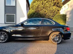Schwarz Gebraucht 2008 BMW 125 Sport Line Kleinwagen | 19.499 € (Etwas zu teuer)