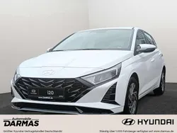 Weiß Neu 2025 Hyundai i20 Trend Limousine | 20.790 € (Fairer Preis)