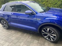Blau Gebraucht 2023 VW T-Roc R-line SUV | 33.150 € (Fairer Preis)