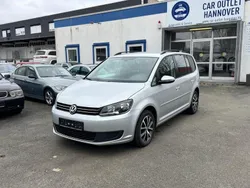 Silber Gebraucht 2011 VW Touran Comfortline Van / Kleinbus | 8.850 € (Fairer Preis)