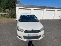 Weiß Gebraucht 2012 Citroën C4 Exclusive Limousine | 5.000 € (Fairer Preis)