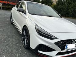Weiß Gebraucht 2021 Hyundai i30 N Performance Limousine | 29.000 € (Etwas zu teuer)