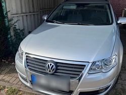 Silber Gebraucht 2006 VW Passat Kombi | 2.100 € (Etwas zu teuer)
