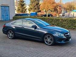 Grau Gebraucht 2013 Mercedes E220 Sport Coupé | 15.990 € (Fairer Preis)