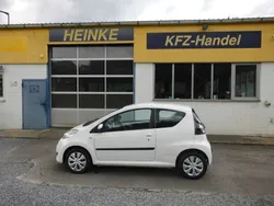 Weiß Gebraucht 2011 Citroën C1 Style Kleinwagen | 2.950 € (Fairer Preis)