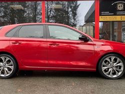 Rot Gebraucht 2019 Hyundai i30 N Line Limousine | 14.450 € (Fairer Preis)