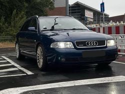 Blau Gebraucht 1999 Audi A4 Kombi | 3.750 € (Etwas zu teuer)