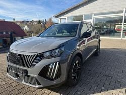 Grau Gebraucht 2024 Peugeot 2008 Allure SUV | 20.875 € (Guter Preis)