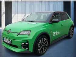 Schwarz Gebraucht 2024 Renault R5 Komfort Kleinwagen | 31.390 € (Fairer Preis)