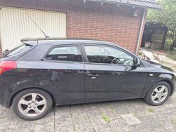Gebraucht 2008 Kia Ceed LX Kleinwagen | 2.000 € (Etwas zu teuer)