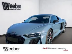 Kemoragrau metallic Gebraucht 2023 Audi R8 Coupé Ambiente Coupé | 214.490 € (Etwas zu teuer)
