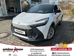 Gebraucht 2023 Toyota C-HR Team SUV | 29.490 € (Teuer)