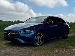 Blau Gebraucht 2024 Mercedes CLA250e Shooting Brake Kombi | 32.800 € (Guter Preis)