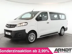 Jade weiß Gebraucht 2023 Opel Vivaro Van | 26.484 € (Etwas zu teuer)