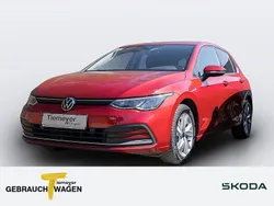 Rot Gebraucht 2021 VW Golf VIII Active Limousine | 16.440 € (Guter Preis)