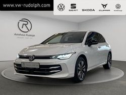 Pure white Gebraucht 2025 VW Golf VIII Goal Limousine | 25.379 € (Superpreis)