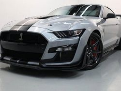 Silber Gebraucht 2022 Ford Mustang | 124.900 €