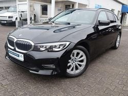 Schwarz ii Gebraucht 2021 BMW 318 Advantage Kombi | 20.980 € (Guter Preis)