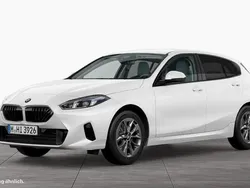 Alpinweiß uni Gebraucht 2024 BMW 118 Sport Line Kleinwagen | 33.160 € (Teuer)