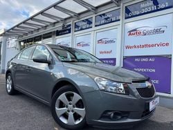 Grau Gebraucht 2011 Chevrolet Cruze LT Limousine | 3.799 € (Fairer Preis)