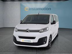Weiß Gebraucht 2023 Citroën Spacetourer Van | 39.049 € (Etwas zu teuer)