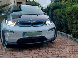 Weiß Gebraucht 2020 BMW i3 Kleinwagen | 21.500 €