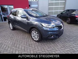 Grau Gebraucht 2017 Renault Kadjar Experience SUV | 9.250 € (Fairer Preis)