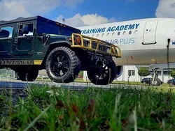 Grün Gebraucht 2000 Hummer H1 SUV | 136.000 €