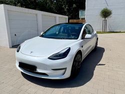 Weiß Gebraucht 2022 Tesla Model 3 Performance Limousine | 32.500 € (Fairer Preis)