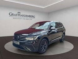 Schwarz Gebraucht 2022 VW Tiguan Allspace Life SUV | 30.666 € (Fairer Preis)
