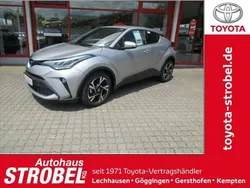 Shimmering silver metallic Gebraucht 2023 Toyota C-HR Team SUV | 25.690 € (Guter Preis)