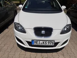 Weiß Gebraucht 2011 Seat Leon Copa Limousine | 3.500 € (Fairer Preis)