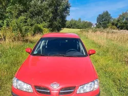 Rot Gebraucht 2000 Nissan Almera Limousine | 999 €