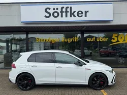 Weiß Gebraucht 2022 VW Golf VIII GTI Limousine | 29.390 € (Fairer Preis)