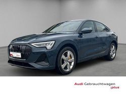Blau Gebraucht 2022 Audi e-tron Sportback S-Line SUV | 57.760 €